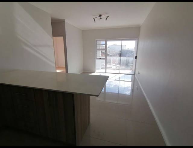 2 bed property to rent in LANSDOWNE